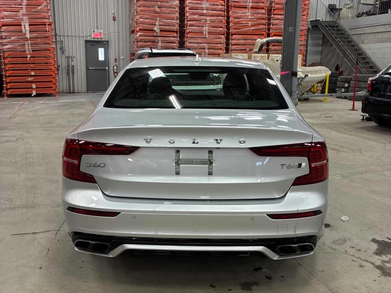 Volvo S60 R-Design* 360камери* Панорама* Дигитал* Подгрев* , снимка 4 - Автомобили и джипове - 53420023