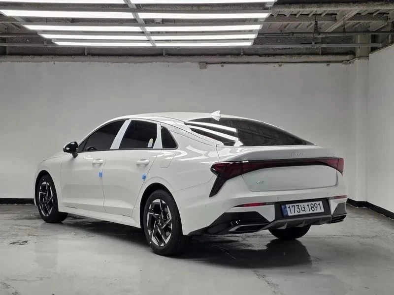Kia K5, снимка 2 - Автомобили и джипове - 56690446