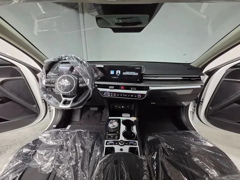 Kia K5, снимка 7 - Автомобили и джипове - 56690446