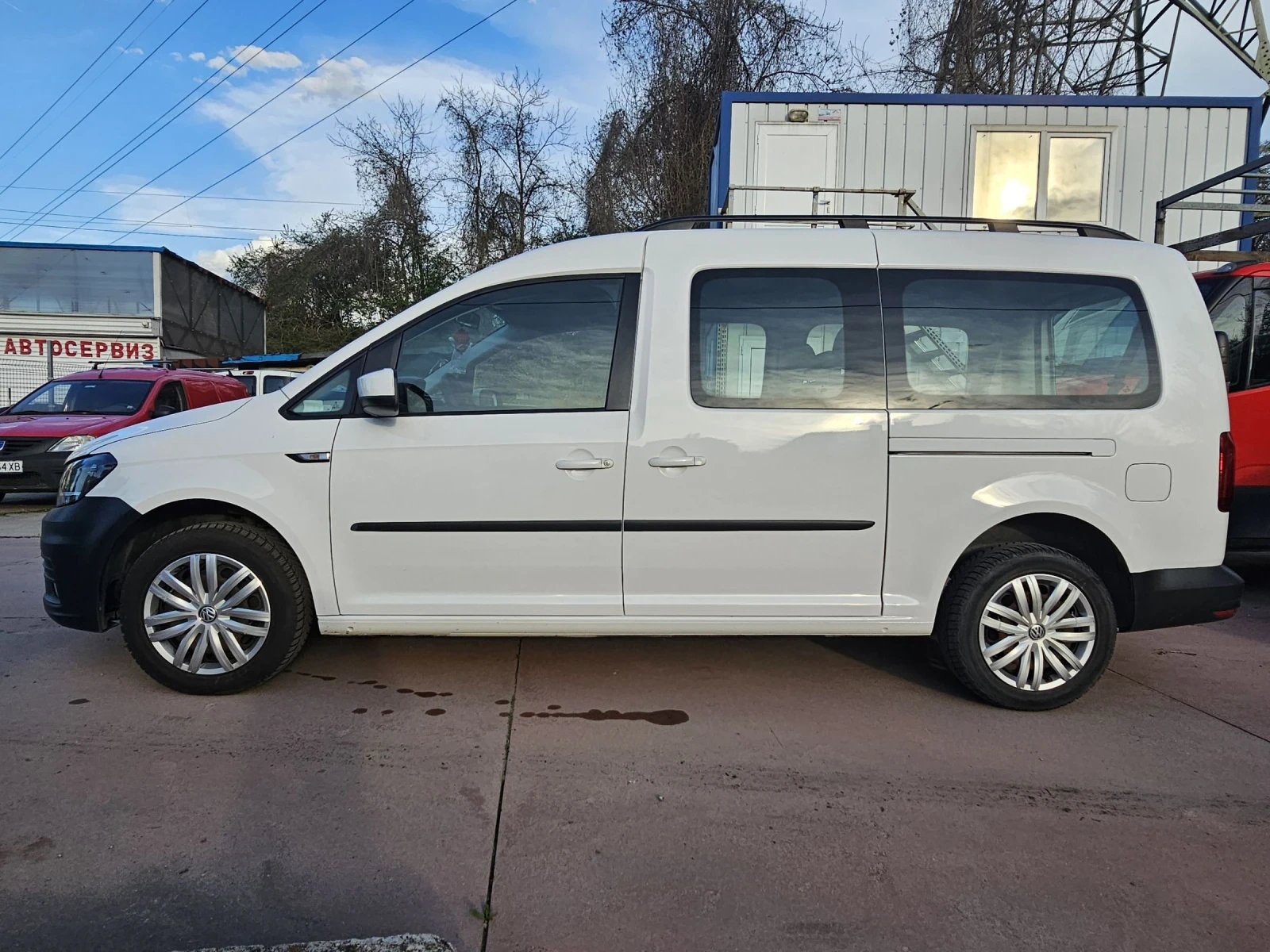 VW Caddy Maxi - дълга база 7 места 133000км., снимка 1