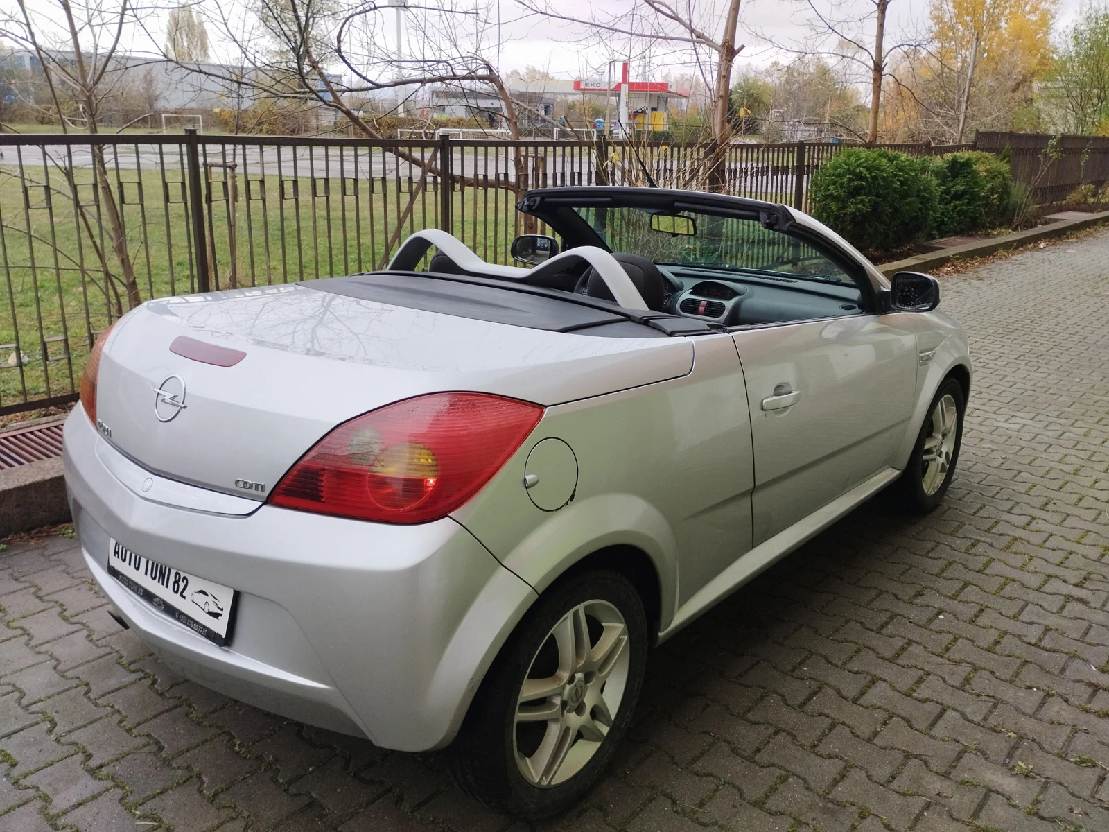 Opel Tigra 1.3 TDCI / EURO 4  - изображение 10