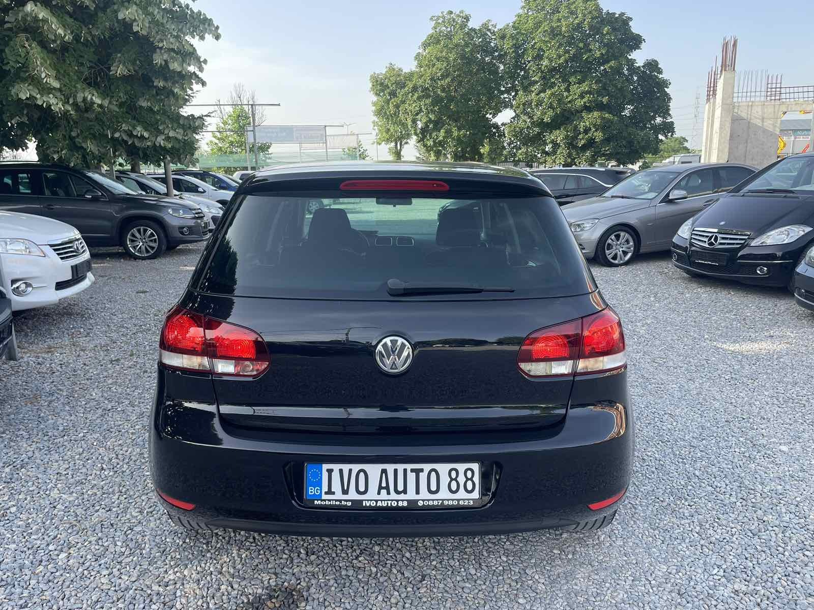 VW Golf 1, 6i ГА3-102кс  - изображение 4