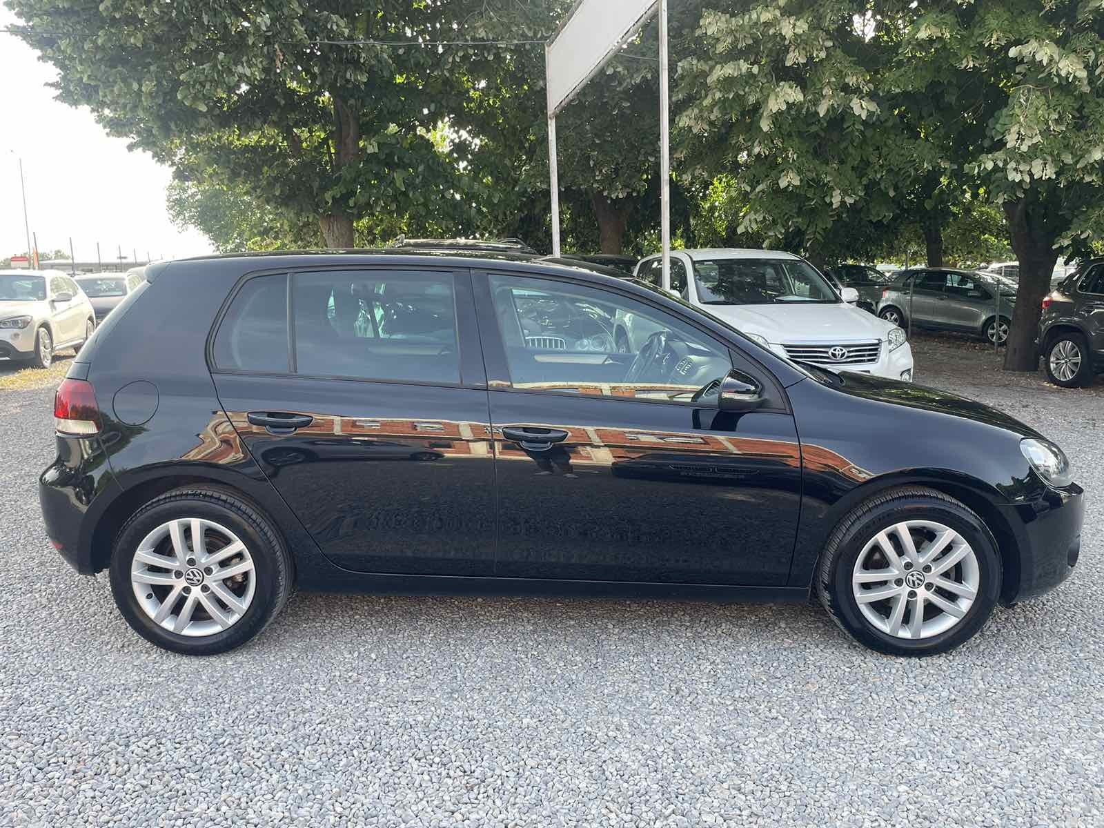 VW Golf 1, 6i ГА3-102кс  - изображение 2