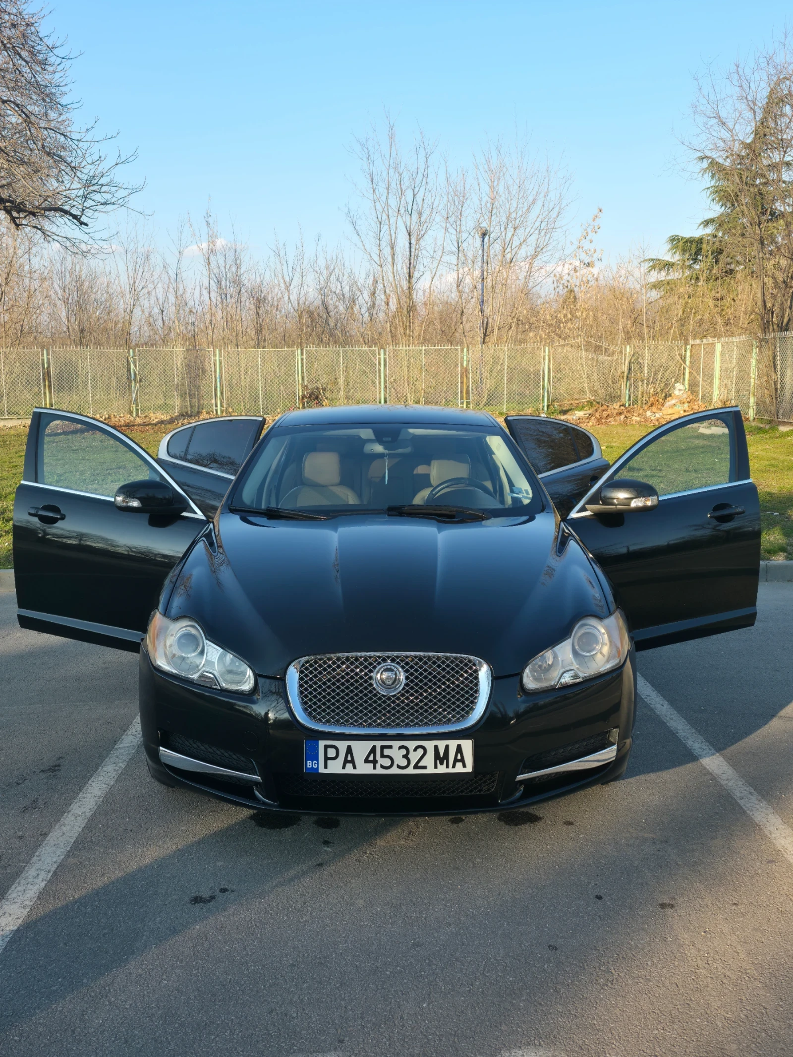 Jaguar Xf 2.7, снимка 2 - Автомобили и джипове - 47473398