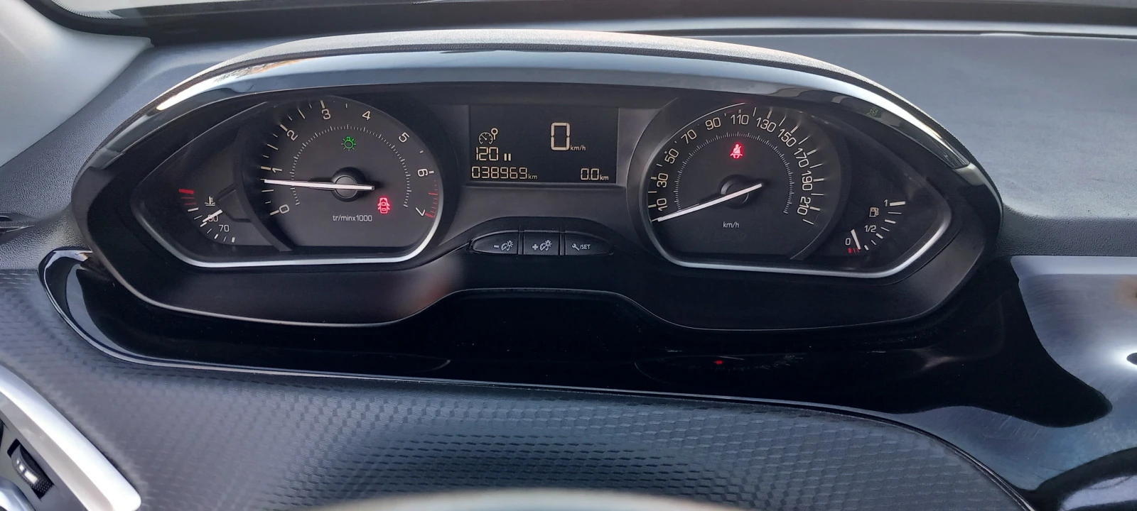 Peugeot 2008 FACELIFT-PureTech | Mobile.bg — изображение 17