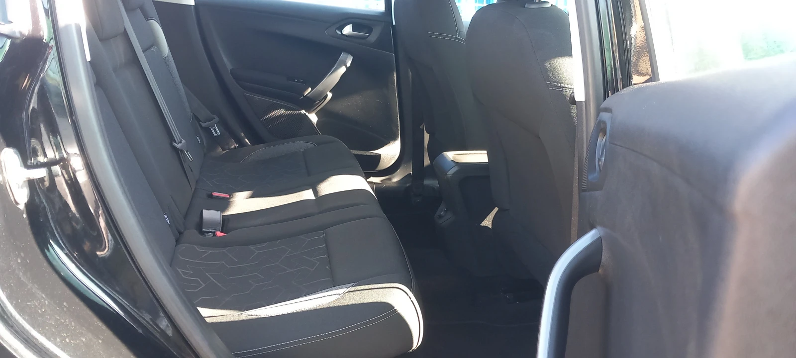 Peugeot 2008 FACELIFT-PureTech | Mobile.bg — изображение 15