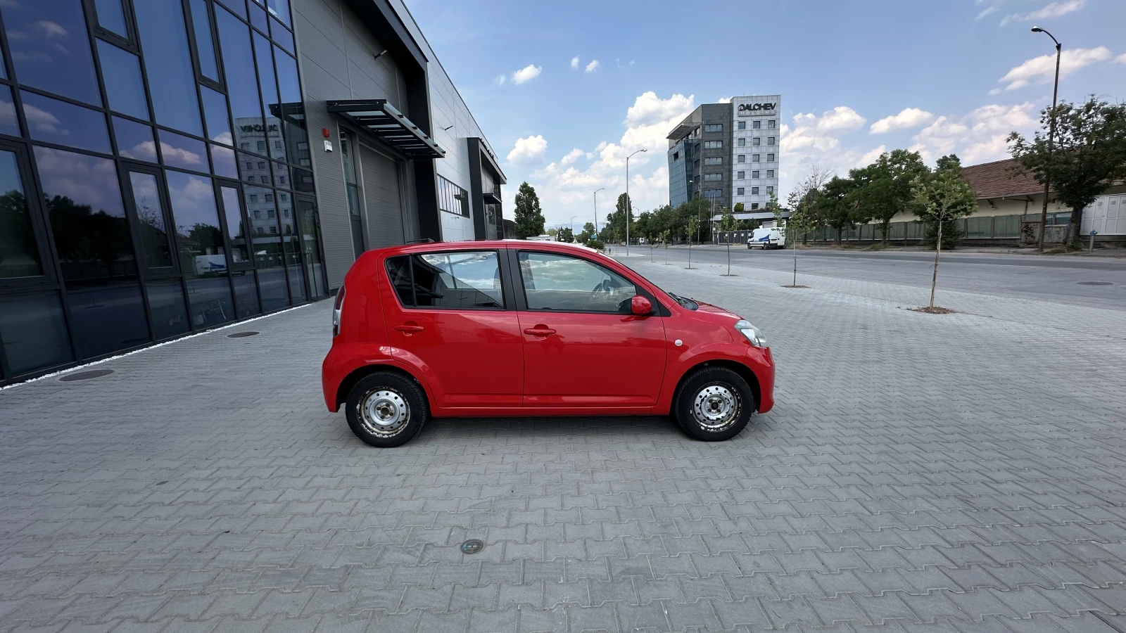 Subaru Justy 1.0i - изображение 7