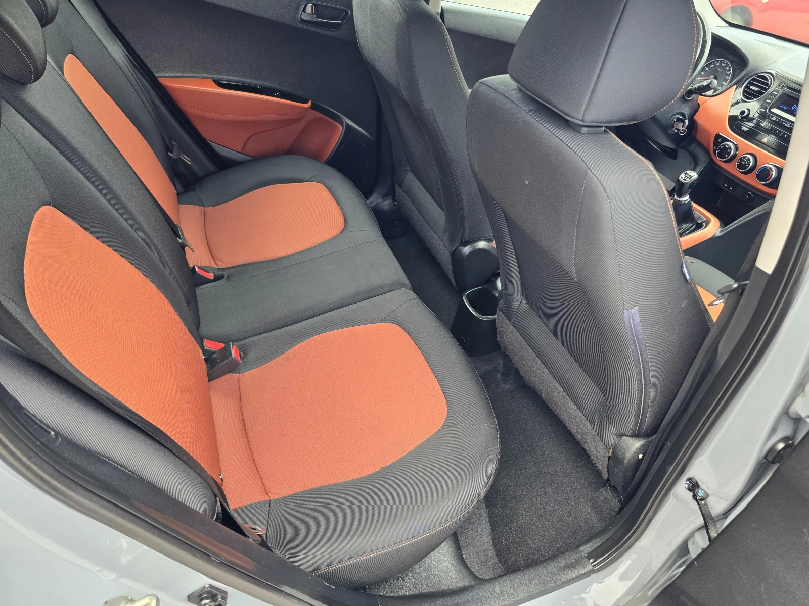 Hyundai I10 1.2i-87k.c-EURO5J-Intro Edition - изображение 10