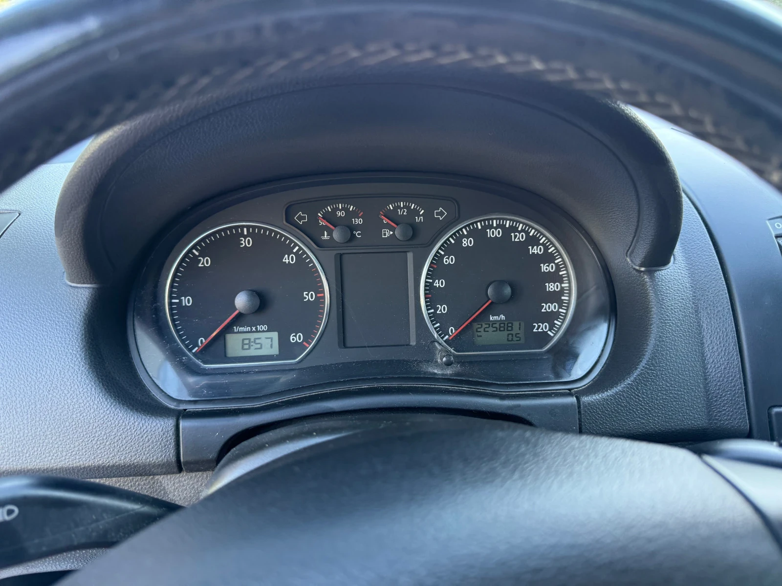 VW Polo 1.4TDI Sport - изображение 9