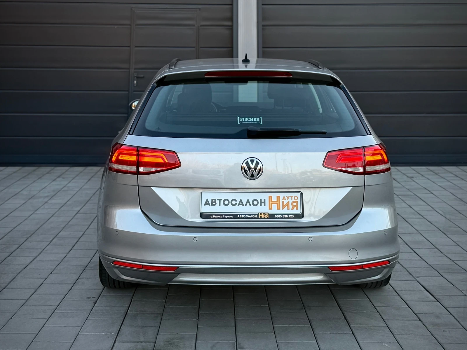 VW Passat 2.0TDI * LED* NAVI* Massage* Distronic*  | Mobile.bg   4