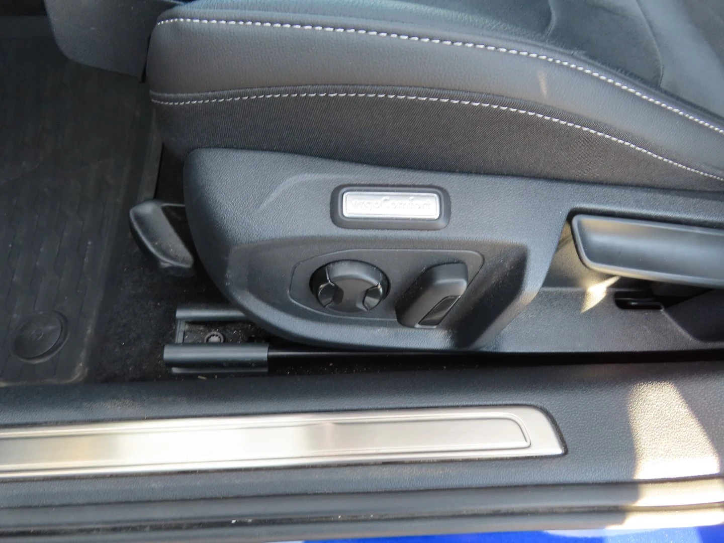 VW Arteon R-Line 2.0 TSI OPF DSG | Mobile.bg � ����������� 12