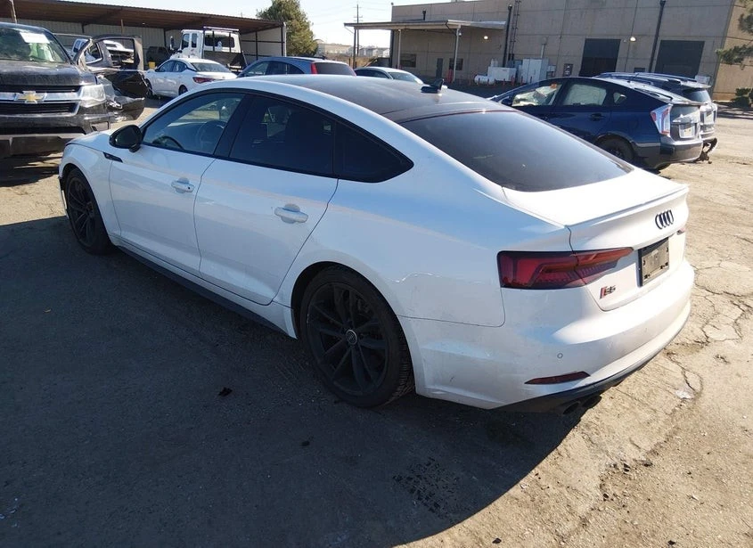 Audi S5  - изображение 6