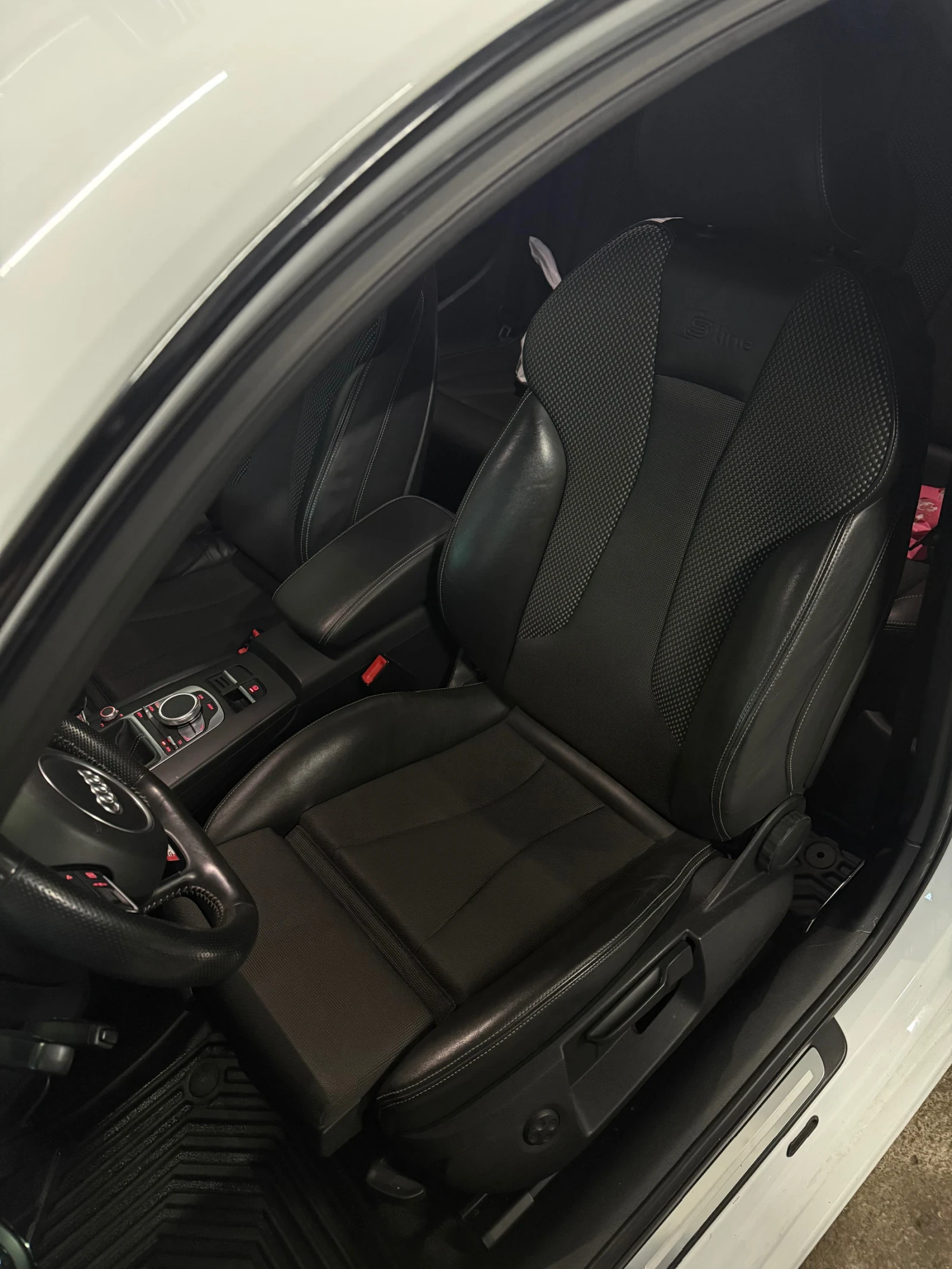 Audi A3 2.0TDI 3xS-Line, снимка 9 - Автомобили и джипове - 53739212