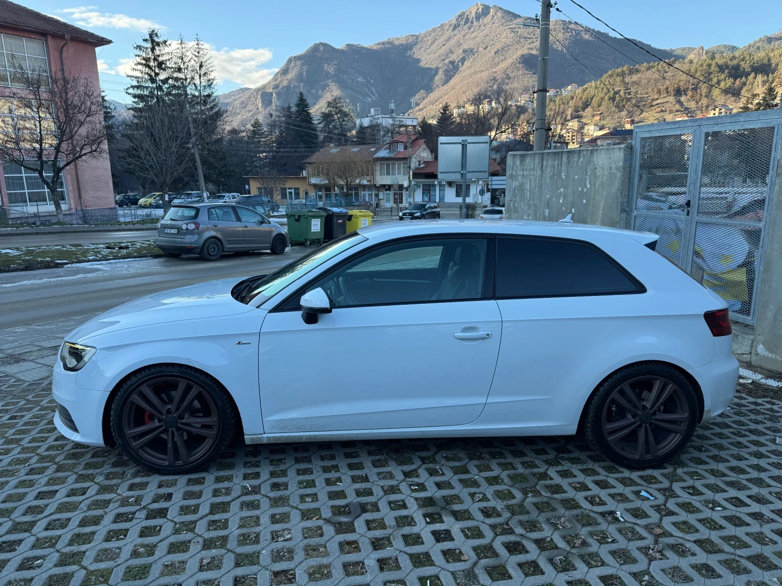 Audi A3 2.0TDI 3xS-Line, снимка 3 - Автомобили и джипове - 53739212