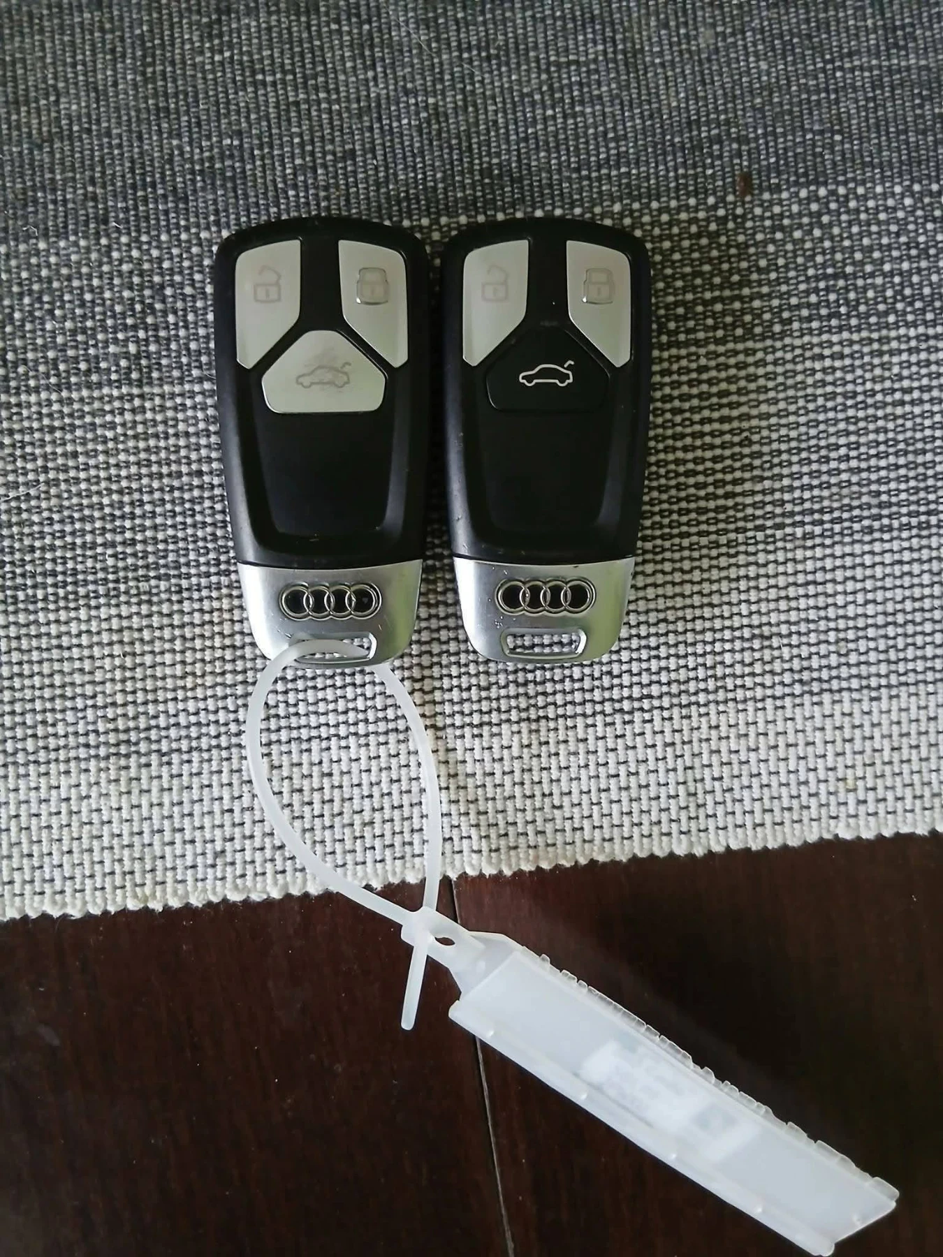 Audi A4 В9, снимка 14 - Автомобили и джипове - 53917570