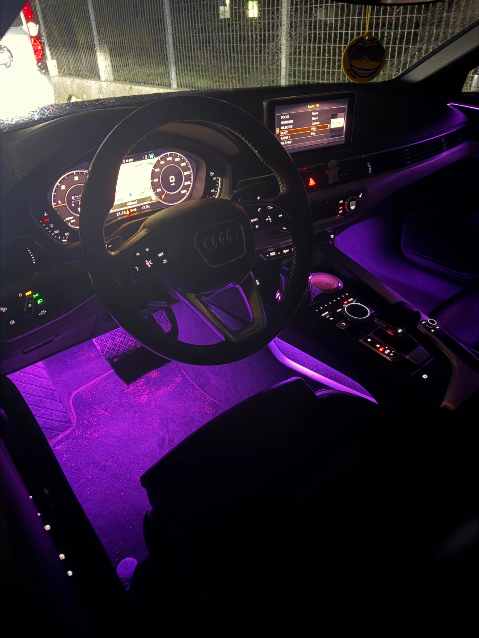 Audi A4 В9, снимка 15 - Автомобили и джипове - 53917570