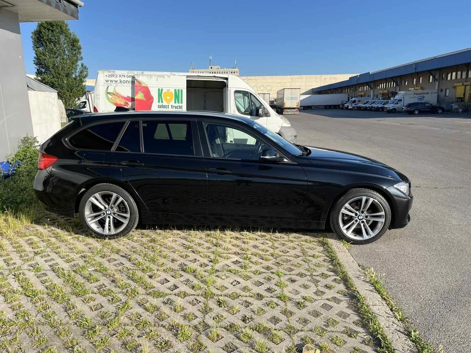 BMW 320, снимка 6 - Автомобили и джипове - 54195558