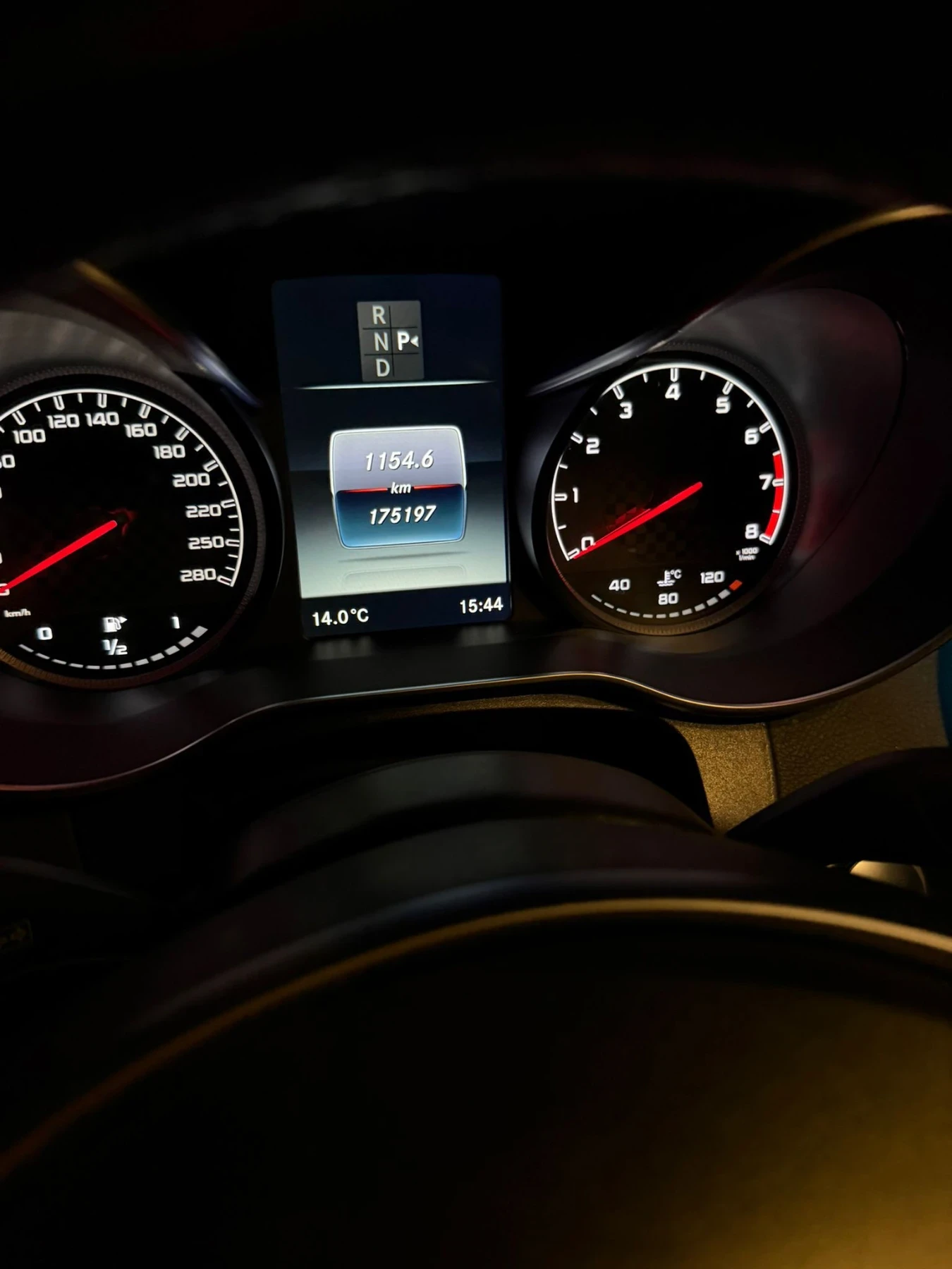 Mercedes-Benz C 450 AMG, снимка 8 - Автомобили и джипове - 54285389