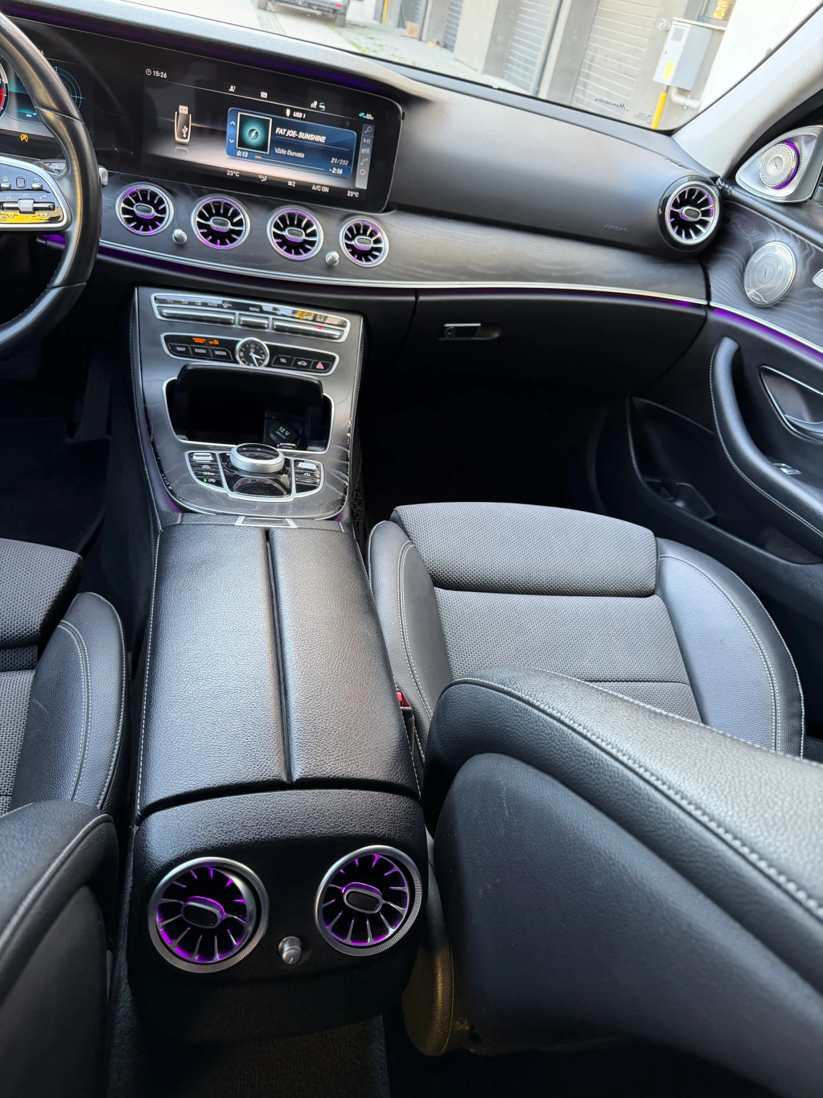 Mercedes-Benz E 200 9-G Widescreen Multibeam DynamicSelect, снимка 8 - Автомобили и джипове - 54343544