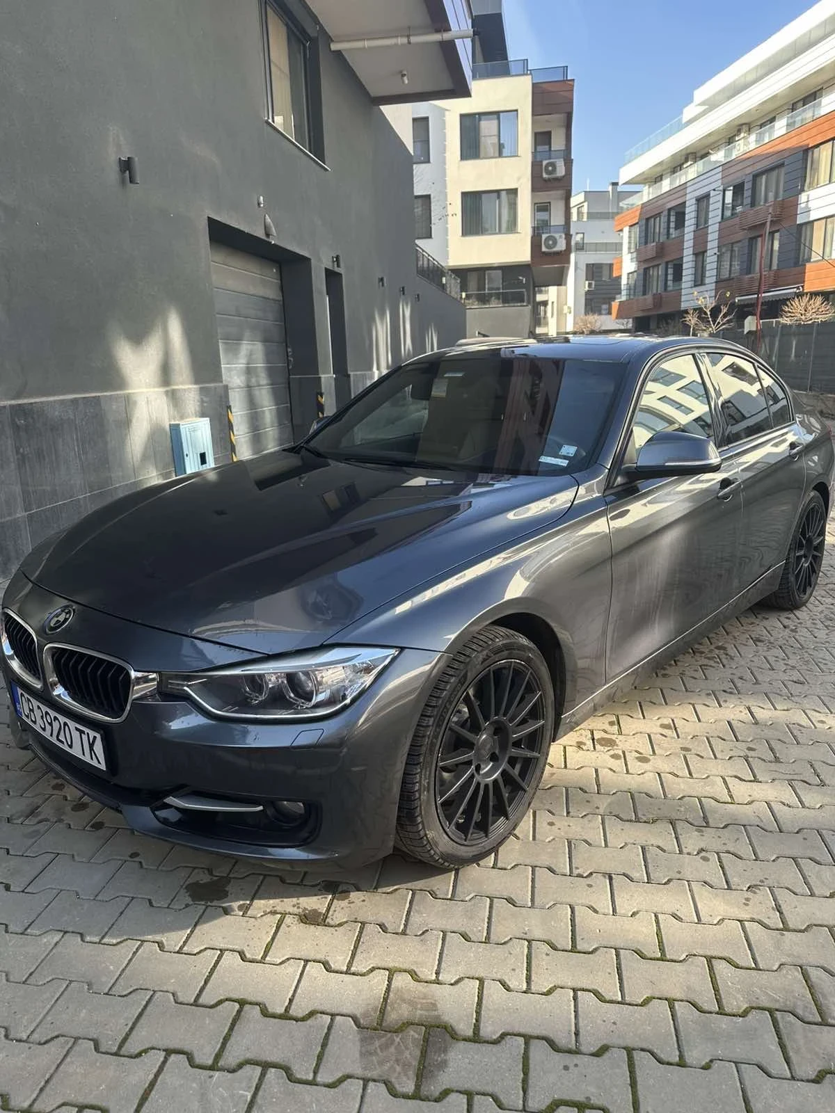 BMW 328 xdrive m performance , снимка 16 - Автомобили и джипове - 54589540