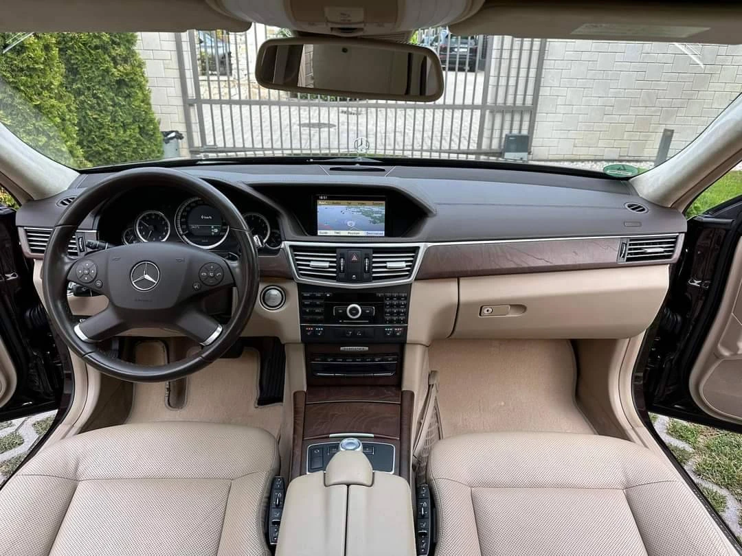 Mercedes-Benz E 350 350 CGI - W212, снимка 5 - Автомобили и джипове - 54620882