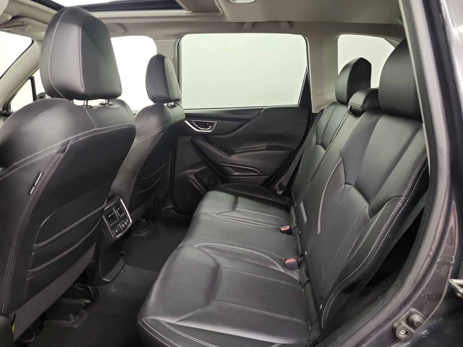 Subaru Forester LIMITED 2.5 * * CARFAX * * АВТО КРЕДИТ * * , снимка 11 - Автомобили и джипове - 55132766
