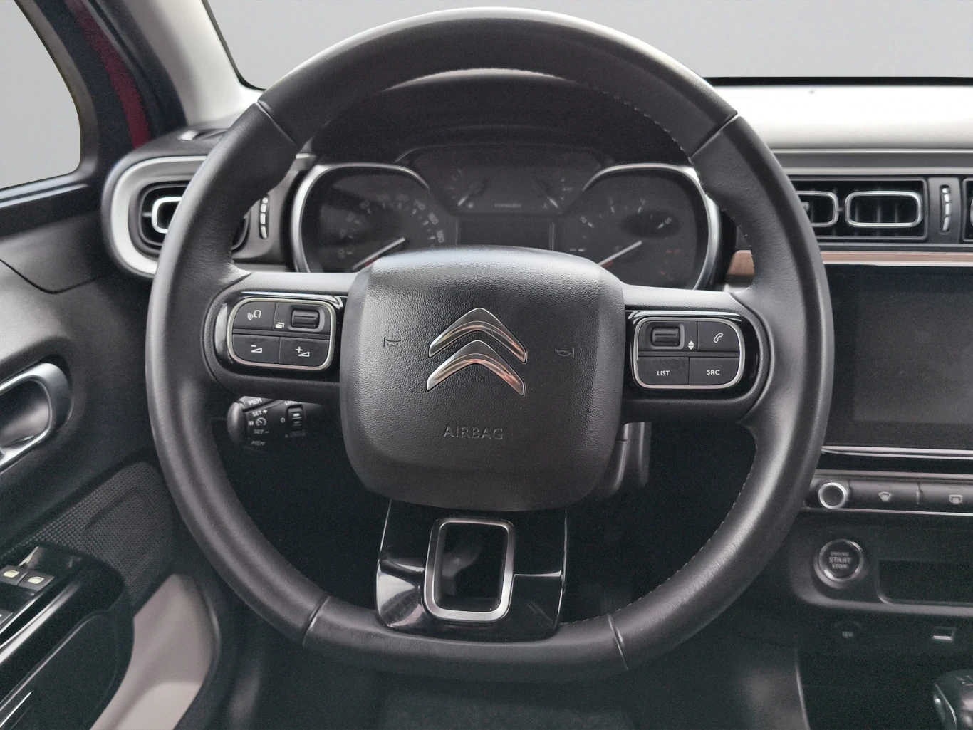 Citroen C3 SHINE PureTech 110 S&S BVM6 E6.4//2212078, снимка 10 - Автомобили и джипове - 55455573