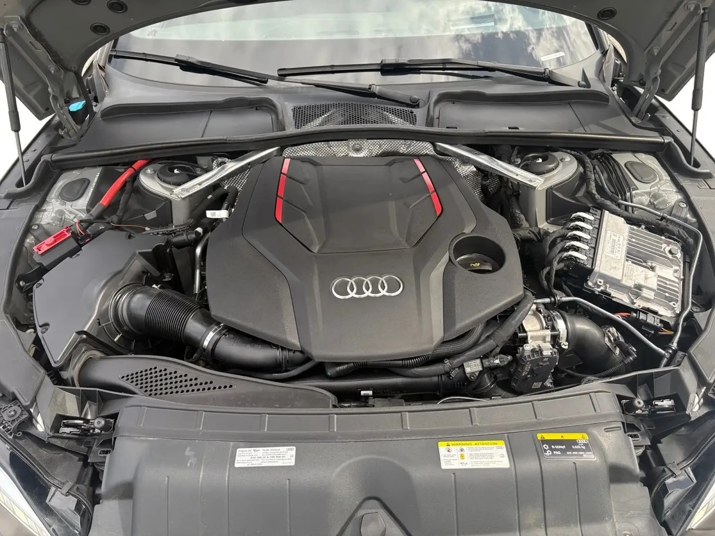 Audi S5 TECHNIK ЦЕНА ДО БЪЛГАРИЯ АВТОКРЕДИТ, снимка 17 - Автомобили и джипове - 55927438