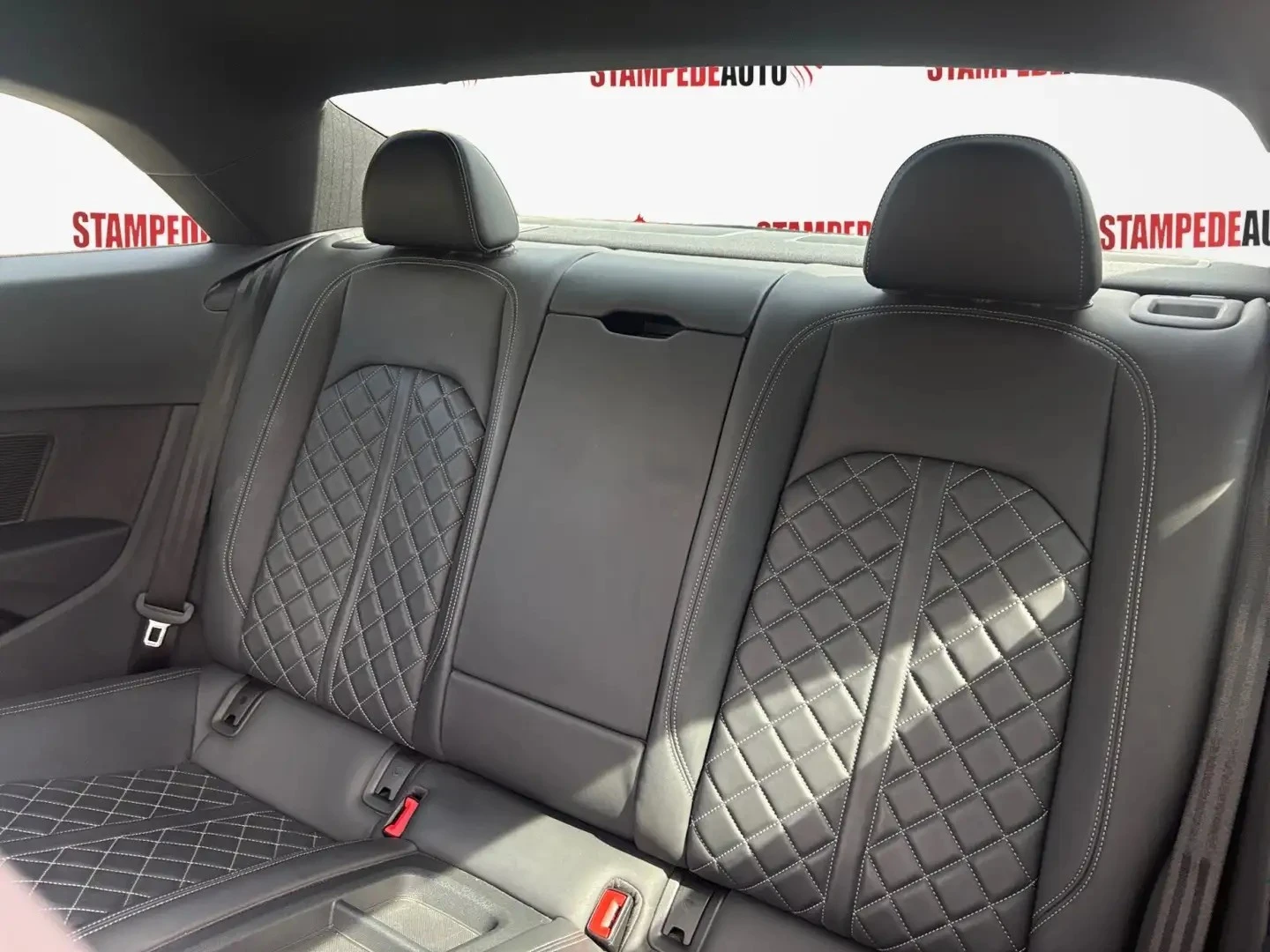 Audi S5 TECHNIK ЦЕНА ДО БЪЛГАРИЯ АВТОКРЕДИТ, снимка 16 - Автомобили и джипове - 55927438