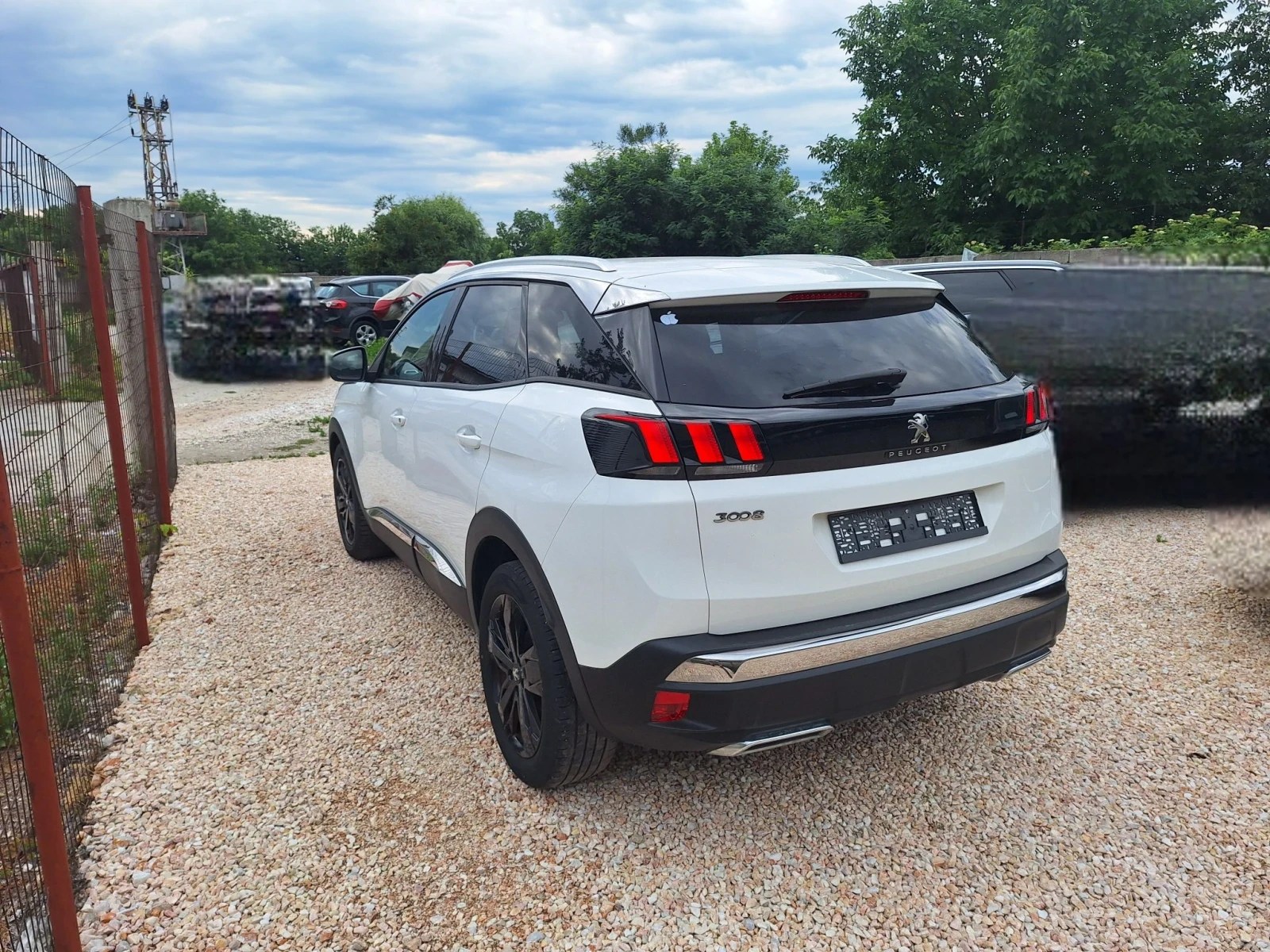 Peugeot 3008 1.6hdi* Навигация/Кросуей/Лед/Алуре* , снимка 5 - Автомобили и джипове - 55957419