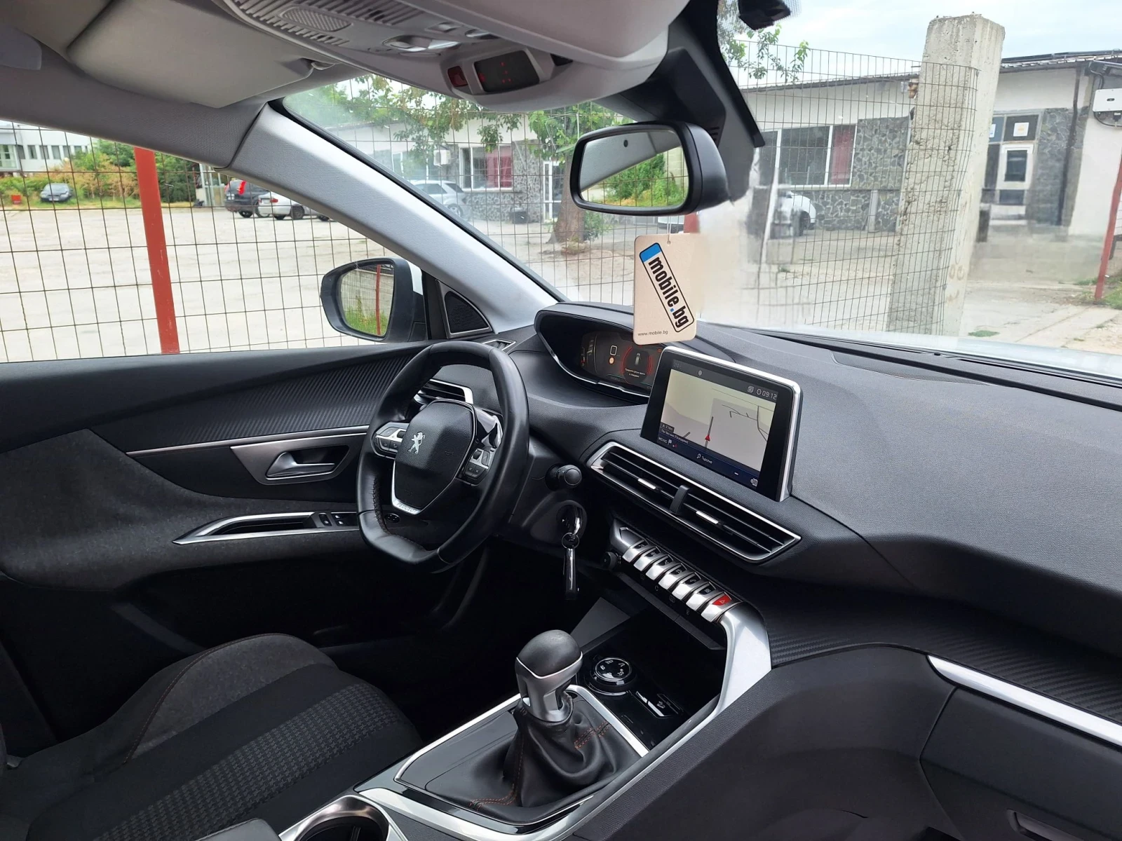 Peugeot 3008 1.6hdi* Навигация/Кросуей/Лед/Алуре* , снимка 11 - Автомобили и джипове - 55957419