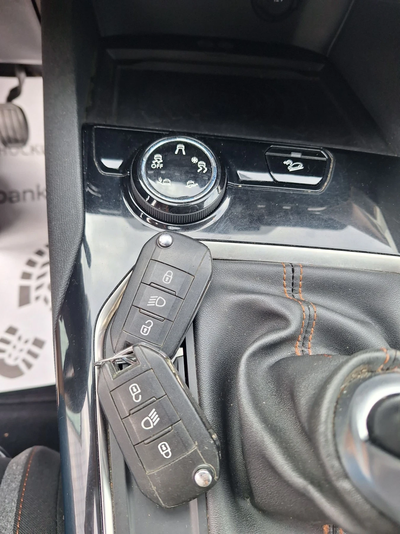 Peugeot 3008 1.6hdi* Навигация/Кросуей/Лед/Алуре* , снимка 15 - Автомобили и джипове - 55957419