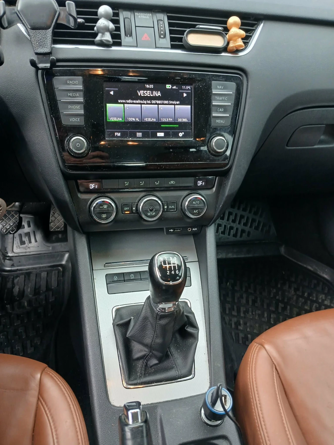 Skoda Octavia, снимка 5 - Автомобили и джипове - 56626165