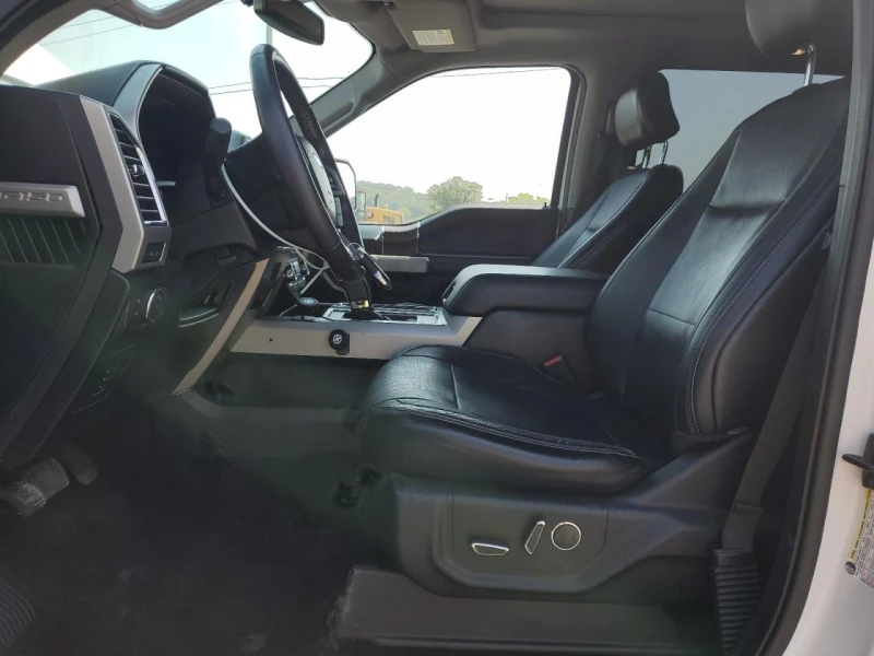 Ford F150 SUPERCREW/5.0L 8/КОЖА/ПОДГР./, снимка 7 - Автомобили и джипове - 51940040