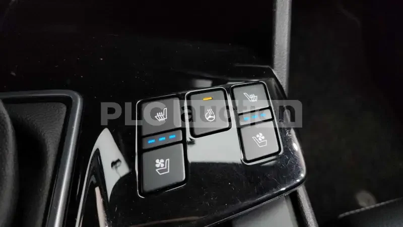 Kia Sportage, снимка 14 - Автомобили и джипове - 55011693