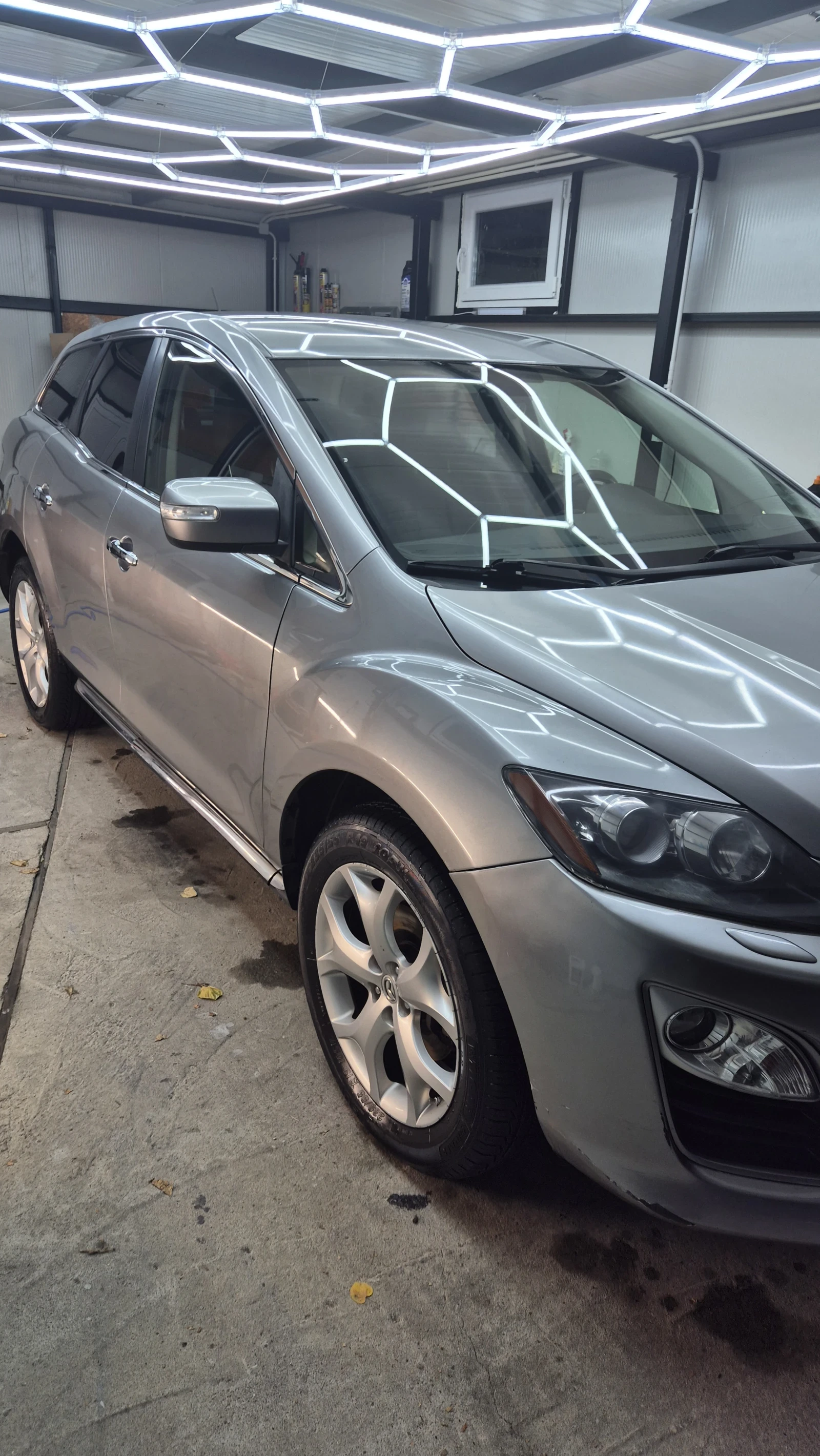 Mazda CX-7 4х4 2.2-кожа-ксенон-bose-фул-екстри-за-модела - [1] 