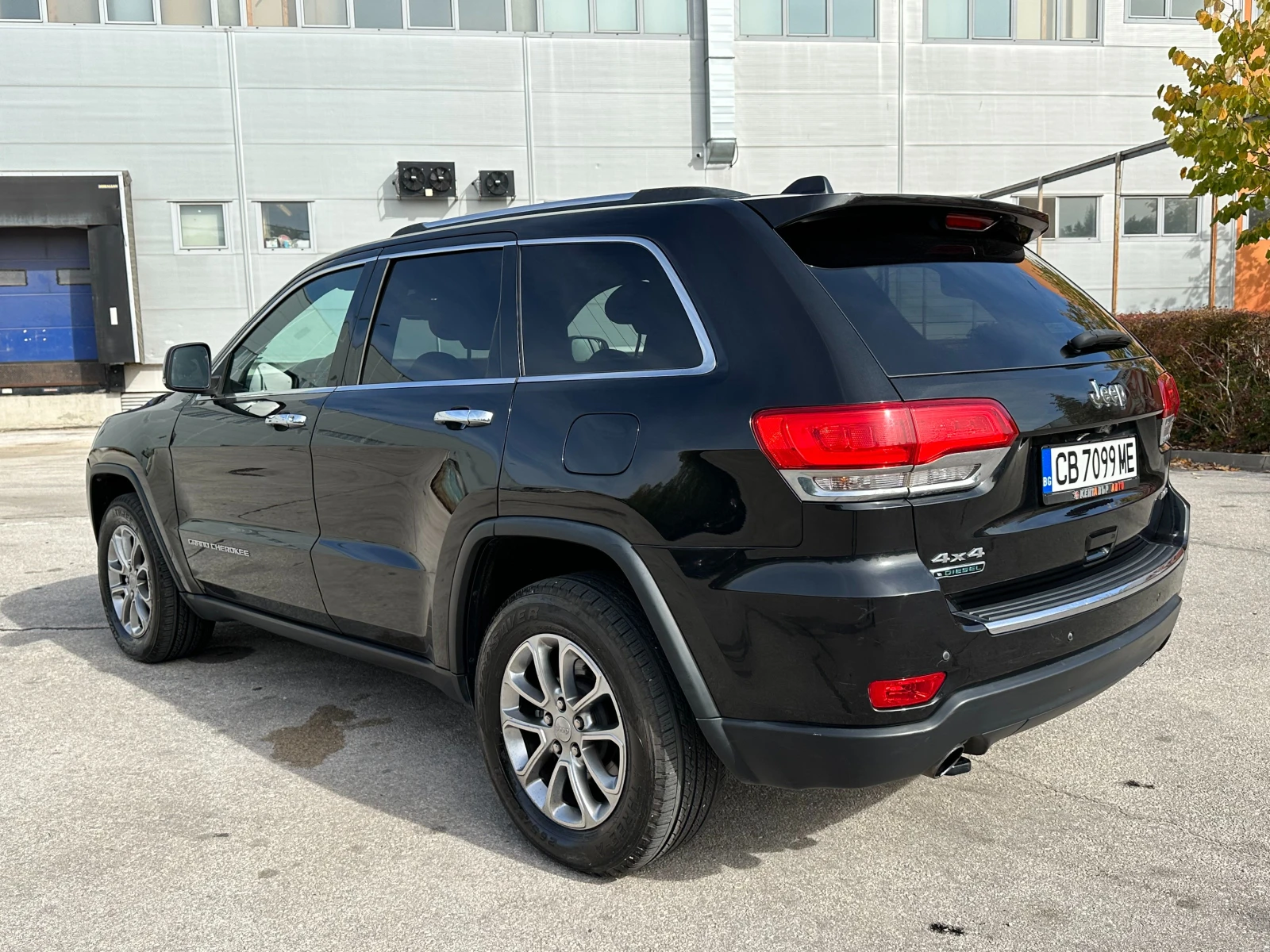 Jeep Grand cherokee 3.0CRDI Facelift - изображение 3