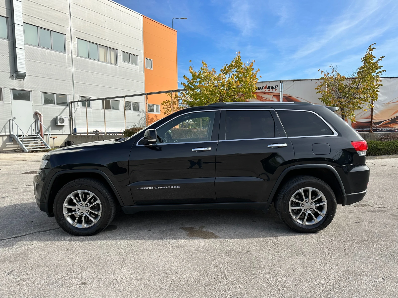 Jeep Grand cherokee 3.0CRDI Facelift - изображение 2