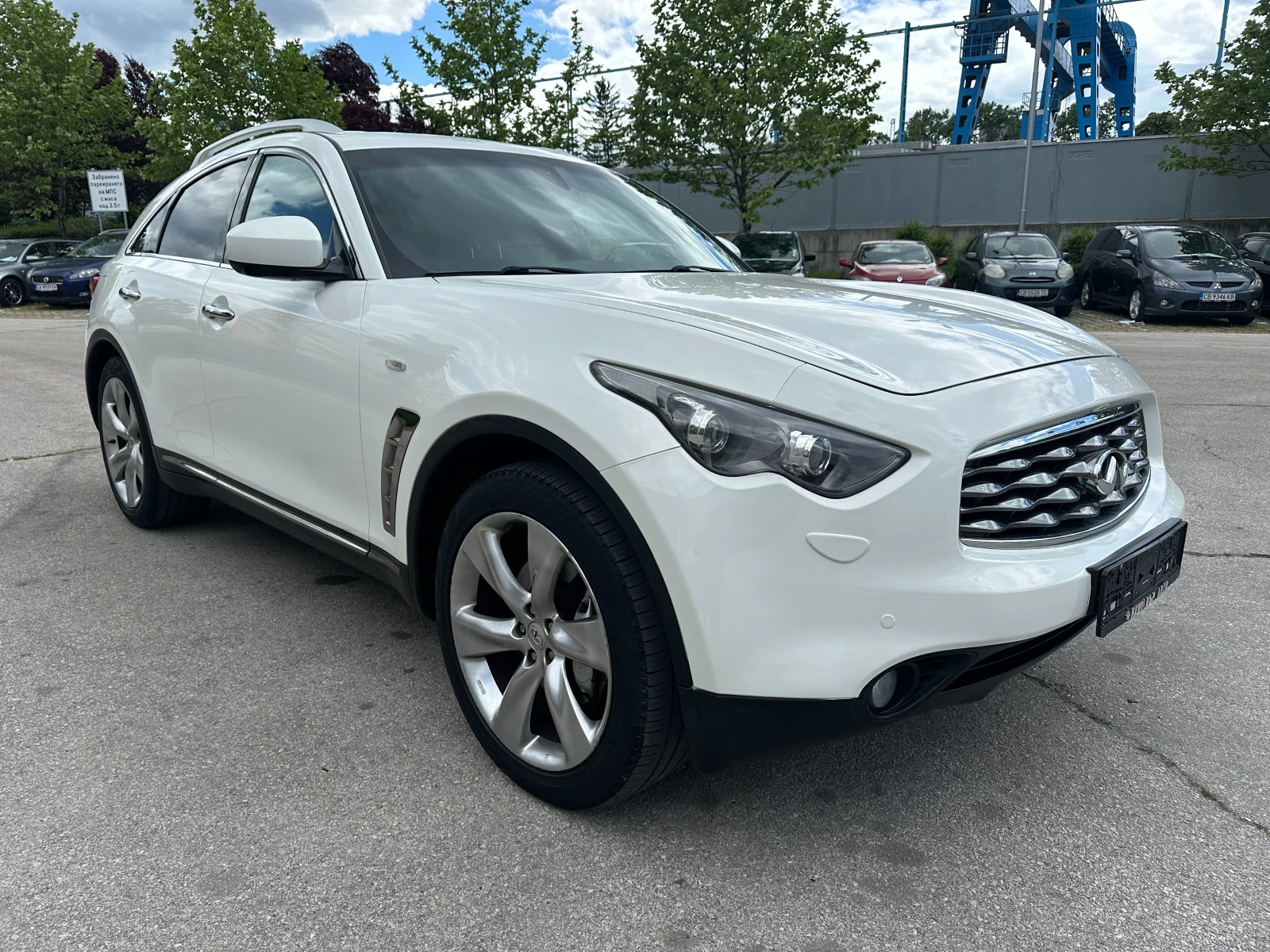 Infiniti Fx 30 Реални километри/Всички екстри - изображение 6