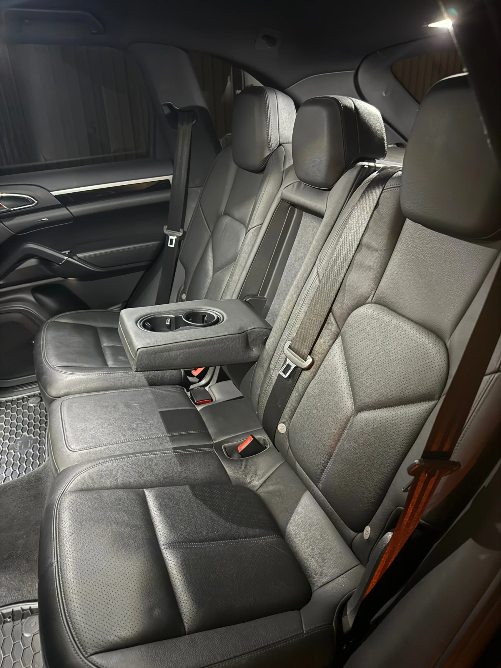 Porsche Cayenne 3.0TDI 245 . | Mobile.bg   13