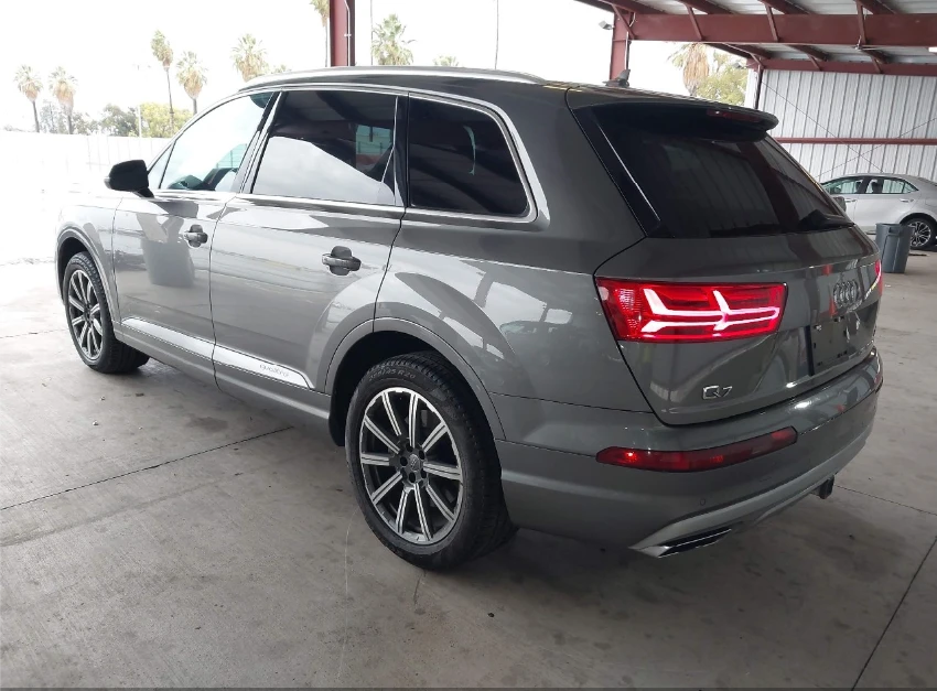 Audi Q7 3.0T PREMIUM / КРАЙНА ЦЕНА - изображение 6