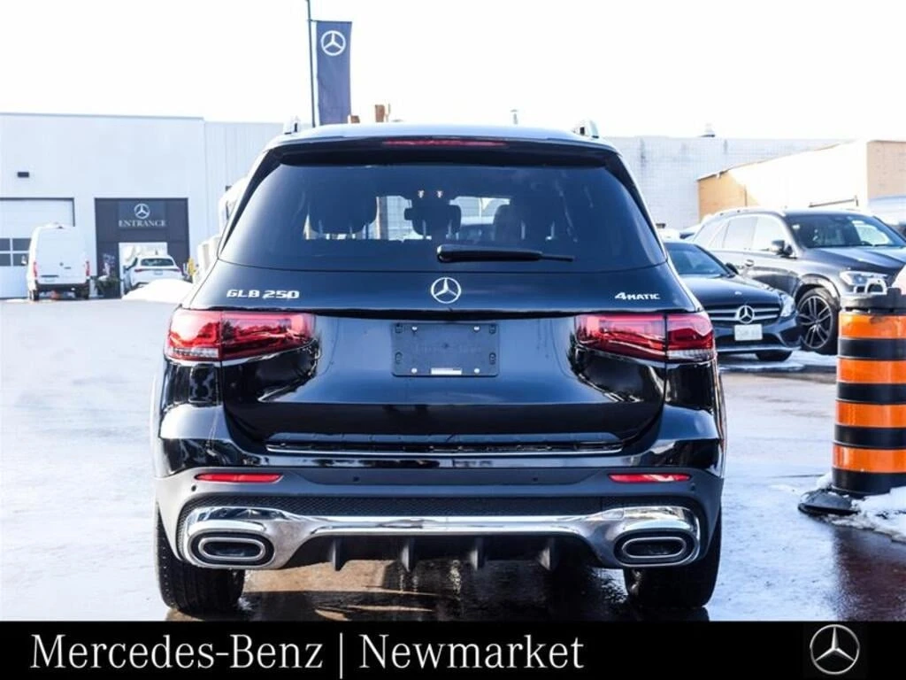 Mercedes-Benz GLB * 4MATIC Sport Premium Heated Steering Wheel * CAR - изображение 6