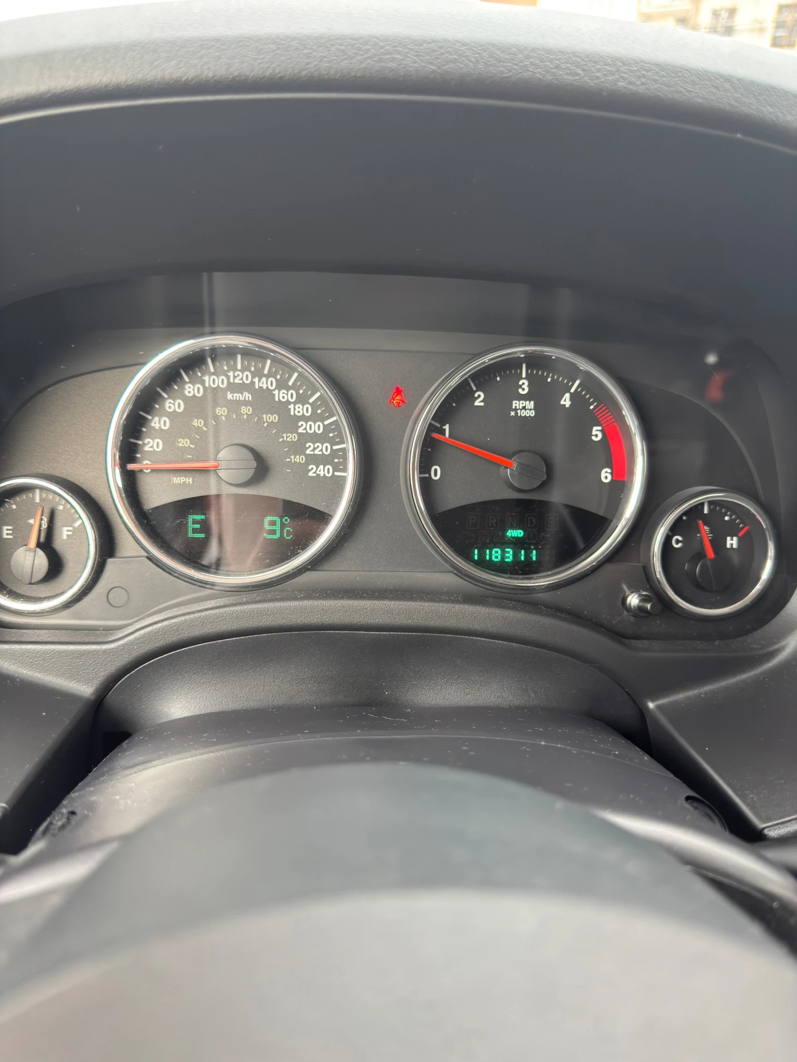 Jeep Compass 2.2CDI * * LIMITED* * , снимка 10 - Автомобили и джипове - 54292634