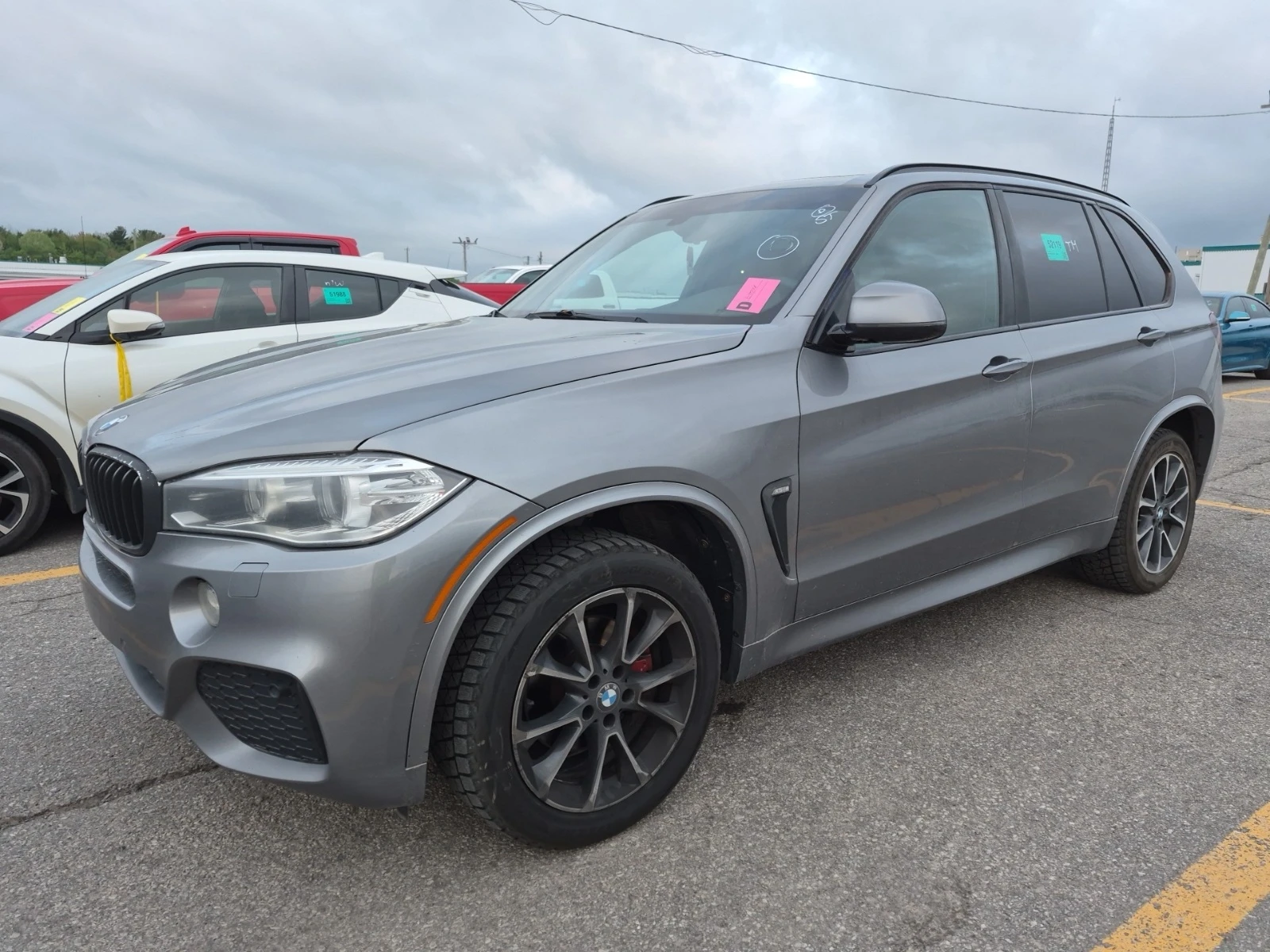 BMW X5 35i * M ПАКЕТ * HARMON KARDON * СЕРВИЗНА ИСТОРИЯ *