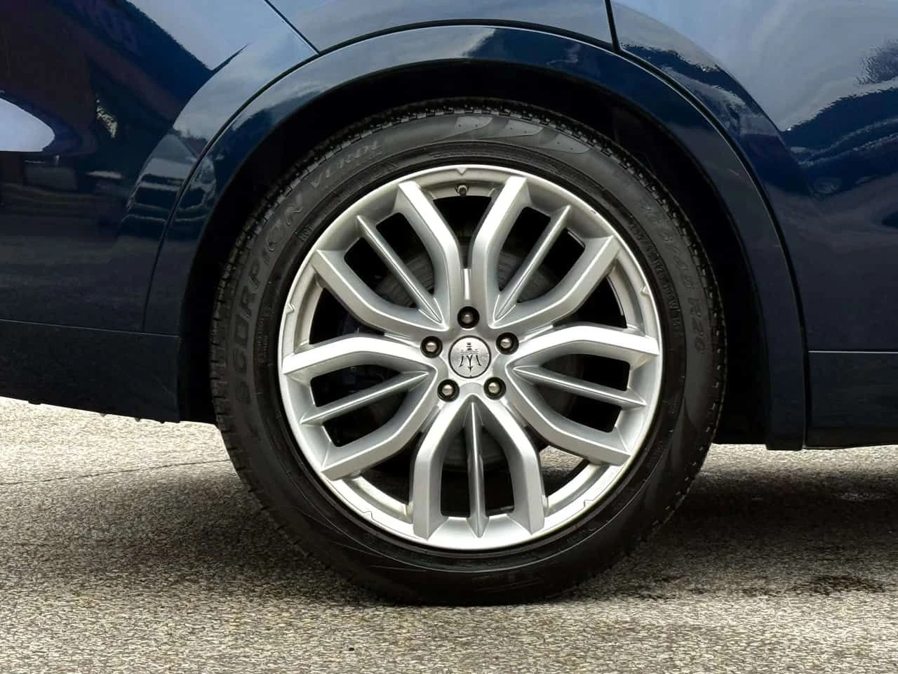 Maserati Levante * CARFAX * ЦЕНА ДО БГ, снимка 9 - Автомобили и джипове - 54754292