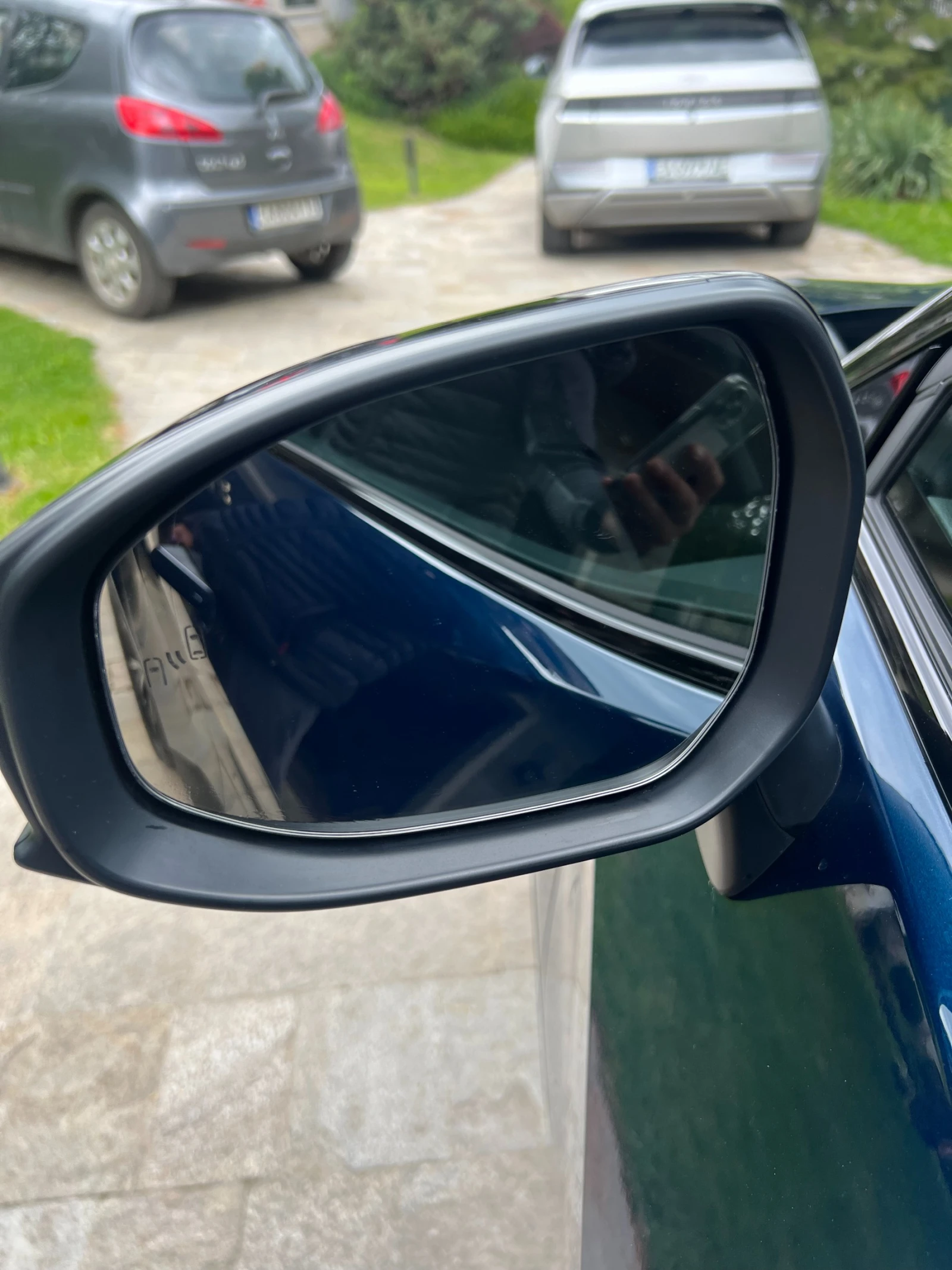 Toyota C-HR 1.8HEV BI-TONE, снимка 15 - Автомобили и джипове - 55212826