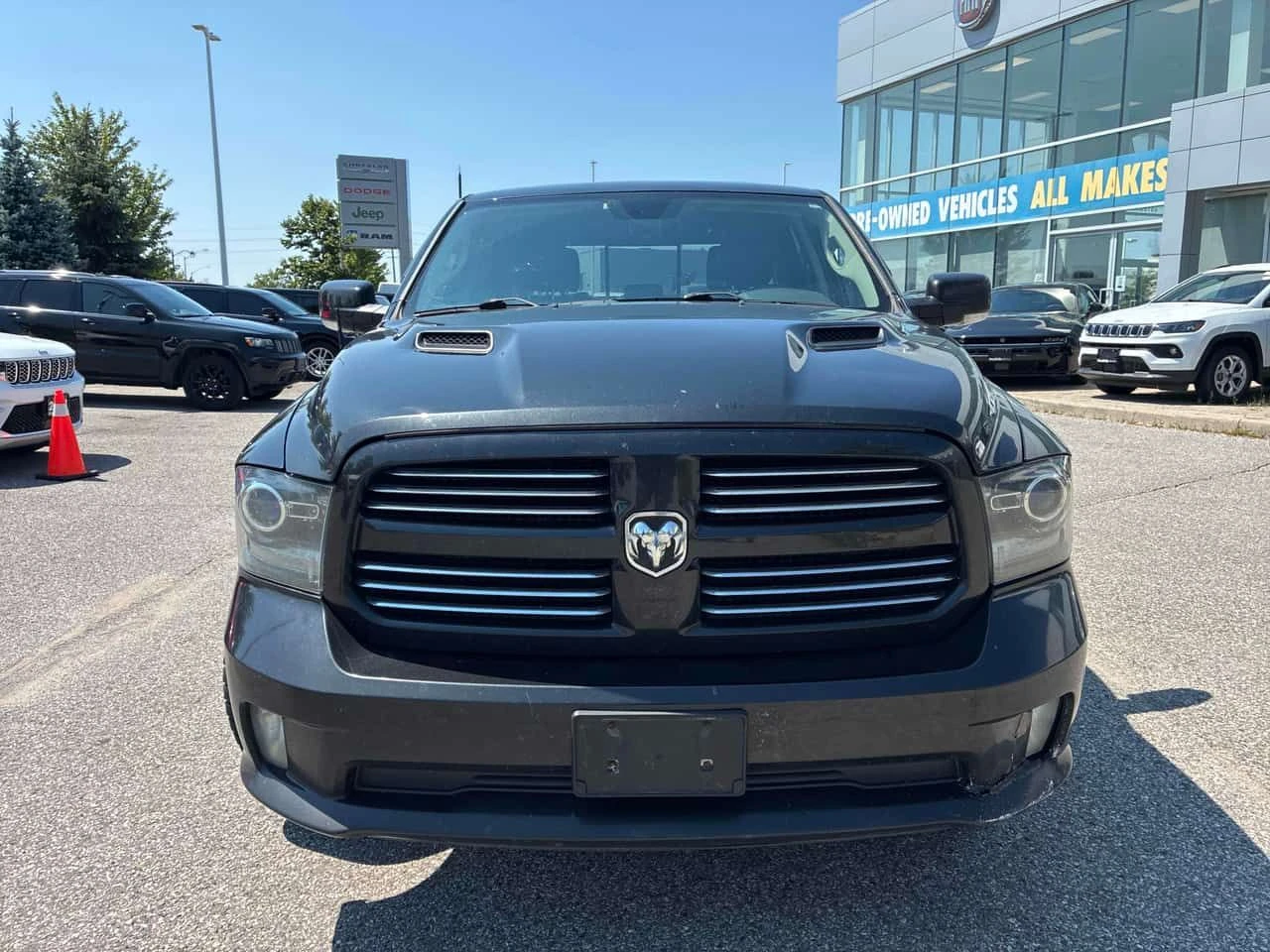 Dodge RAM 1500 Sport / CARFAX / АВТОКРЕДИТ , снимка 6 - Автомобили и джипове - 55569738