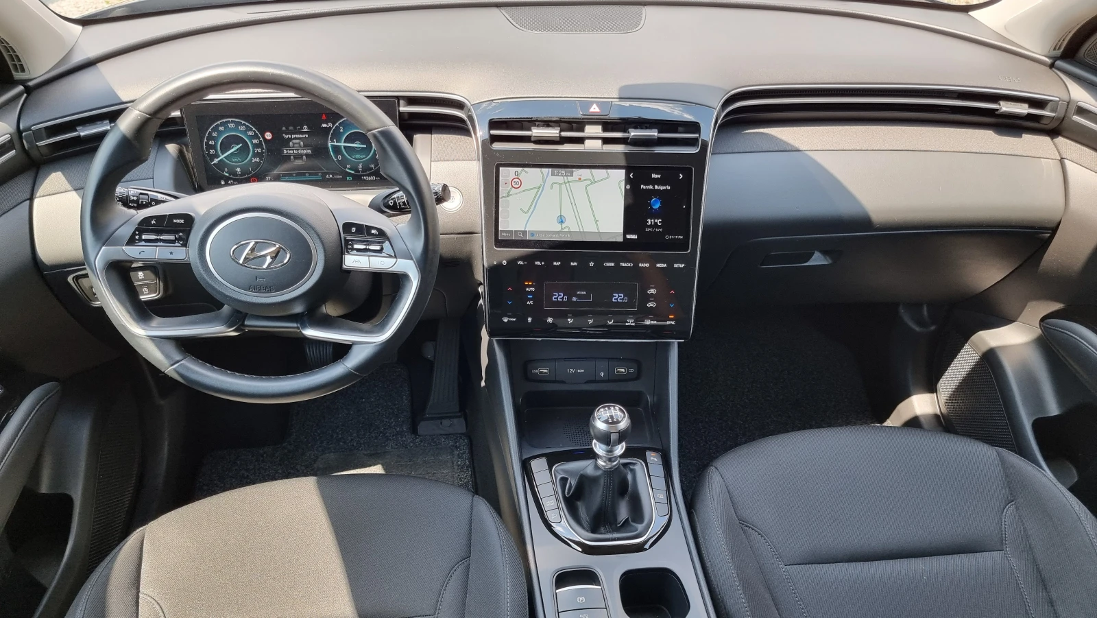 Hyundai Tucson 1.6CRDI Euro 6D, снимка 11 - Автомобили и джипове - 55585715