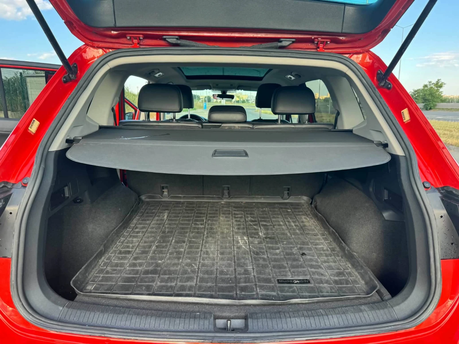 VW Tiguan All space 4Motion 4x4, снимка 11 - Автомобили и джипове - 55848809