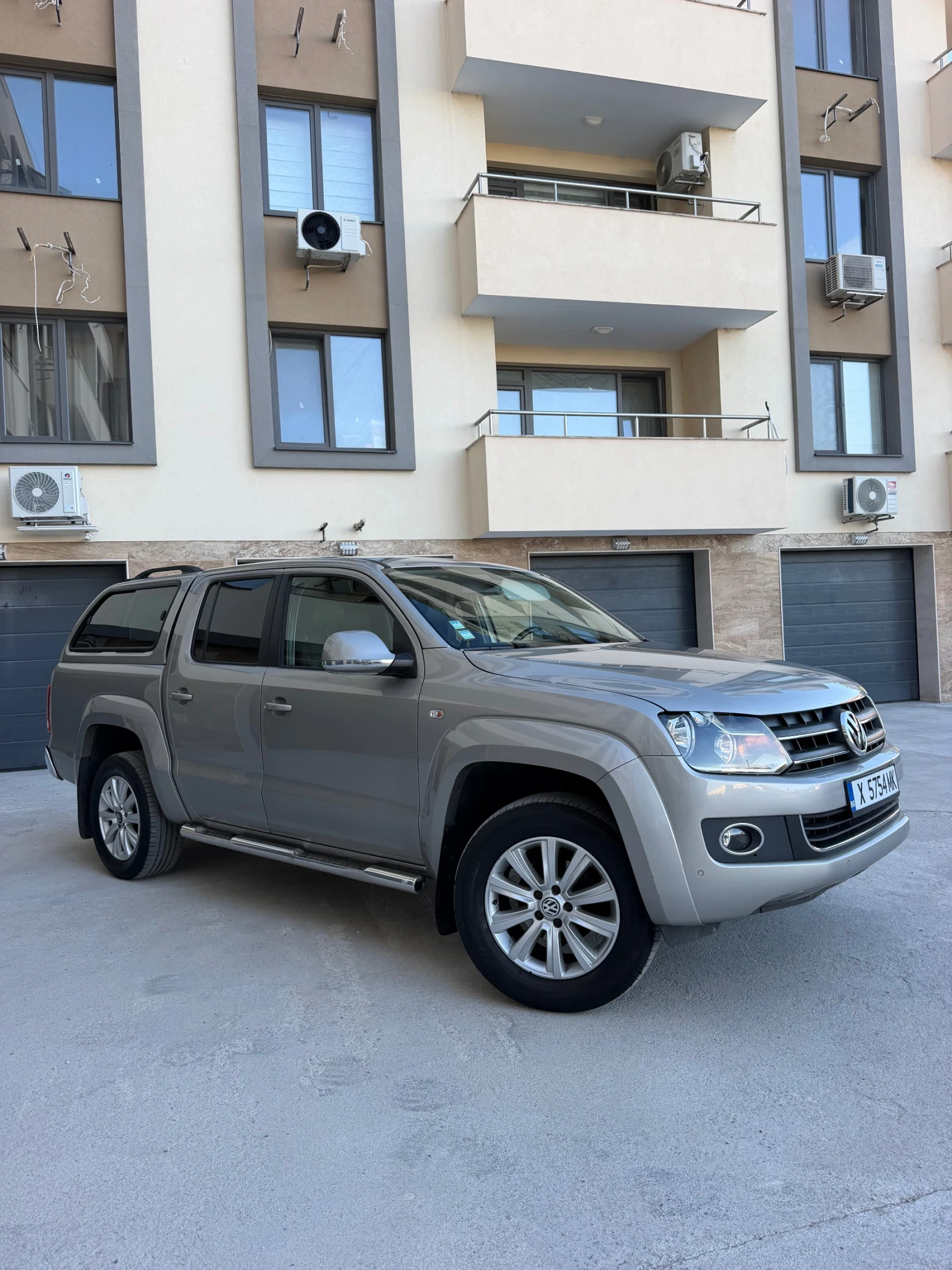 VW Amarok 2.0TDi 180к.с 4x4 Автомат, снимка 2 - Автомобили и джипове - 56023023